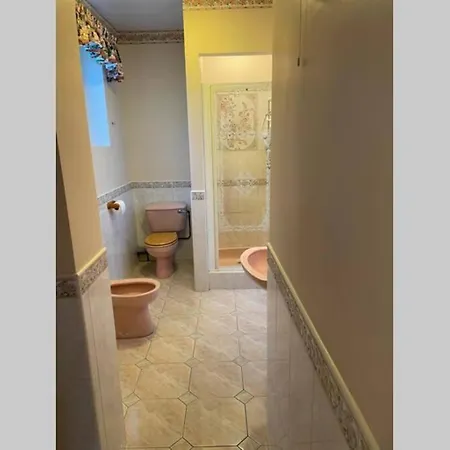 Glenmount كاستلبلايناي
